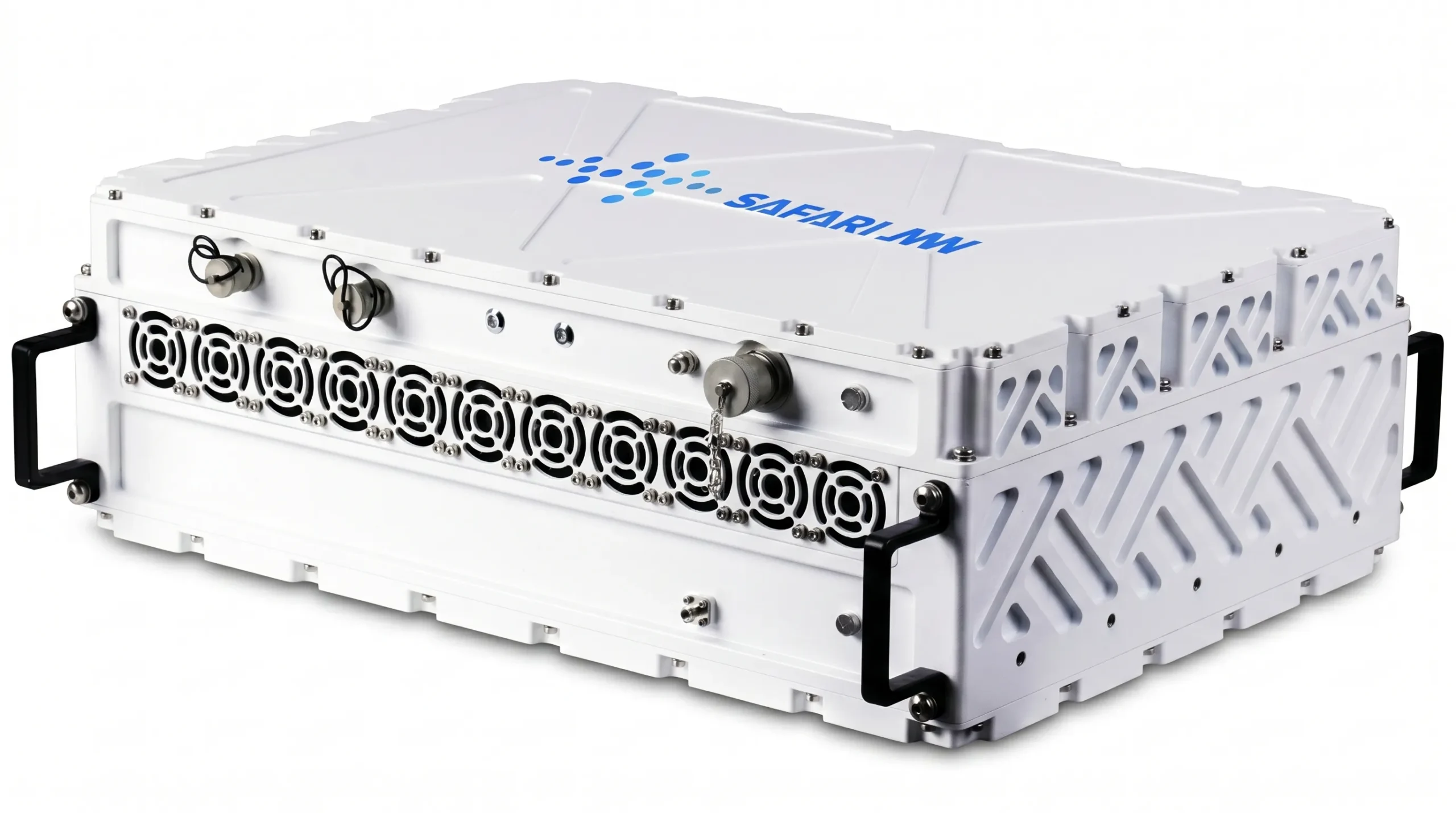 A high-power solid-state power amplifier for satellite communication