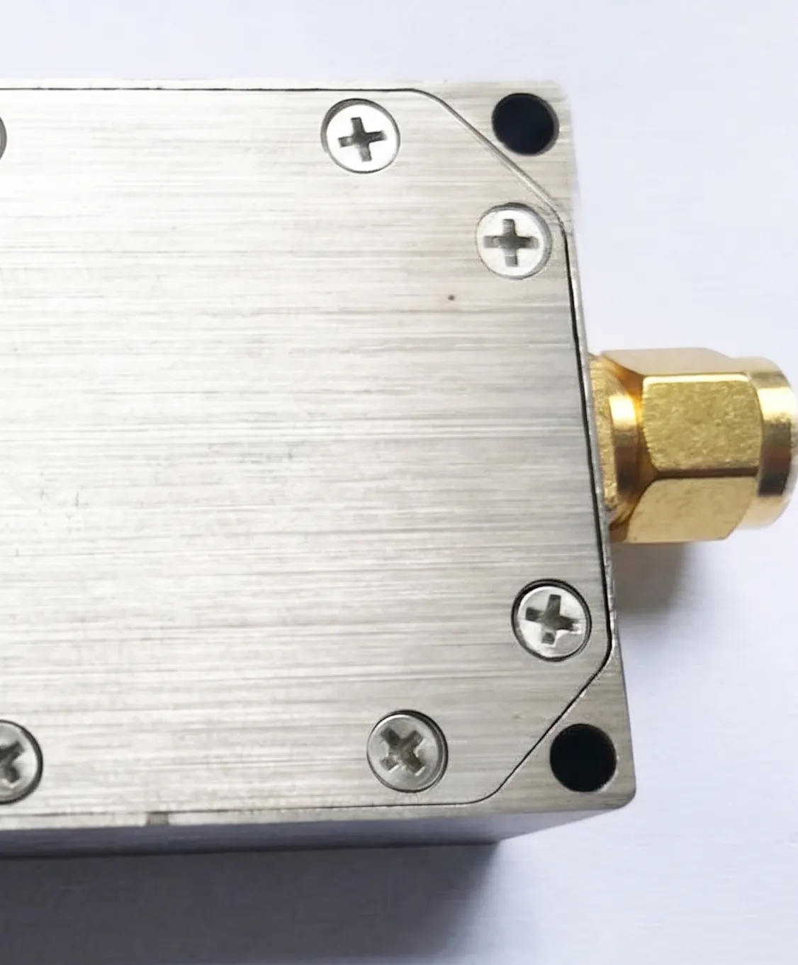 A 50-ohm terminator connected to an RF port
